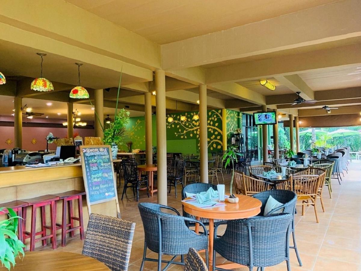 Asita Eco Resort Амфава Екстериор снимка