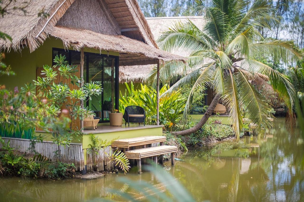 Asita Eco Resort Амфава Екстериор снимка
