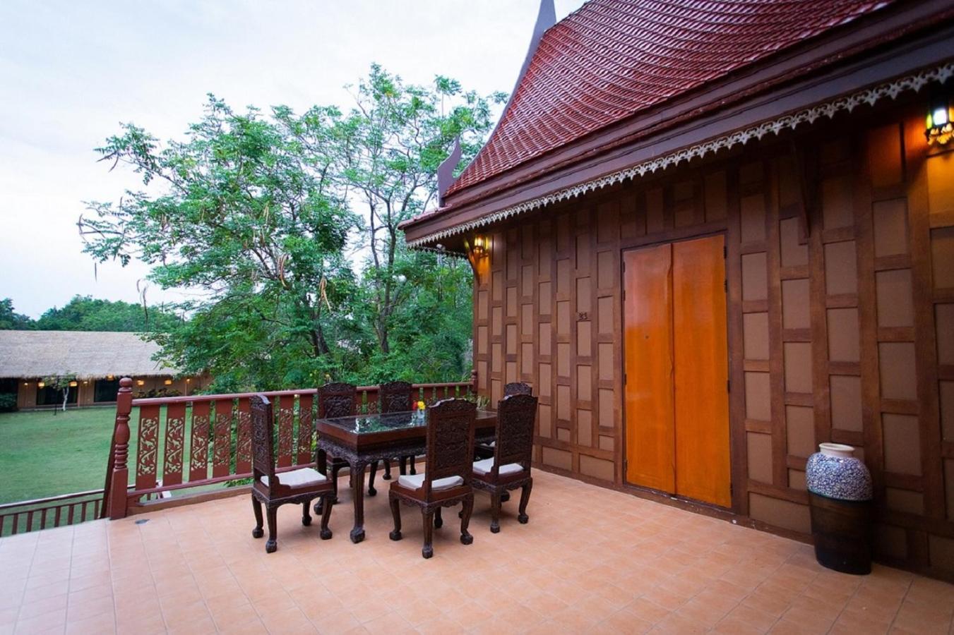 Asita Eco Resort Амфава Стая снимка